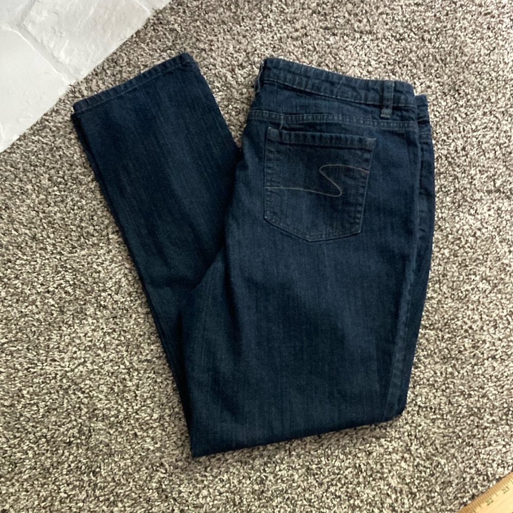 Liz Claiborne Stretch Jeans. Size 16